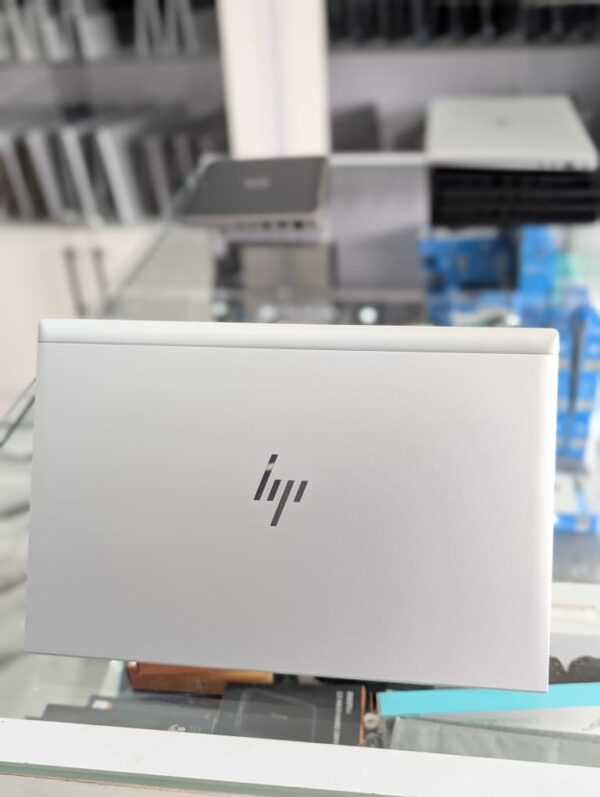 HP EliteBook 840 G7 (16GB RAM)